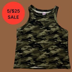 5/$25 Ribbed Camouflage Stretch Tank Top XXL 19 Juniors NWOT